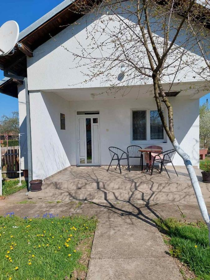 Apartman Dijelovi Bijeljina Extérieur photo
